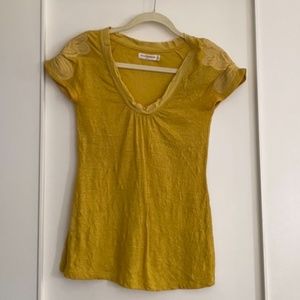 Anthropologie XS mustard yellow top woomens blouse